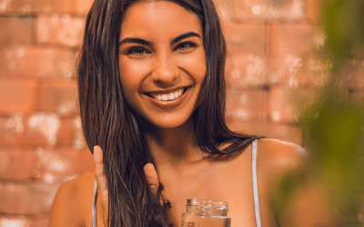 Aceite de Coco: ¿Por qué es el mejor para reparar tu cabello?